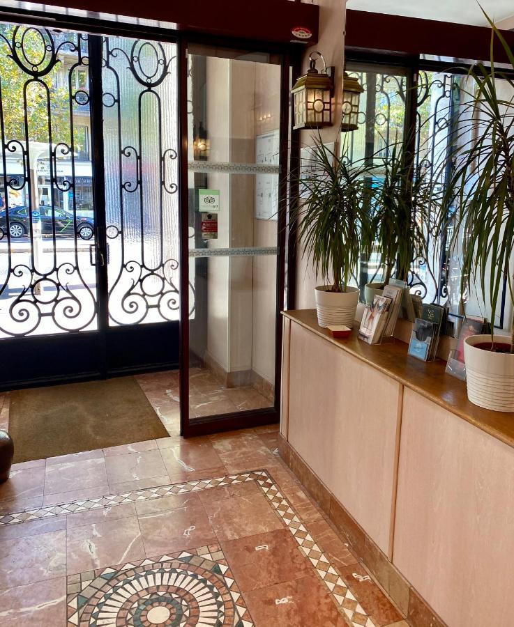 Hotel Studia Paris Luaran gambar